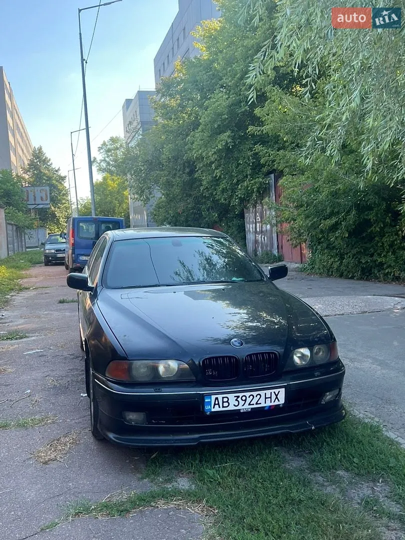 BMW 5 Series, 1999