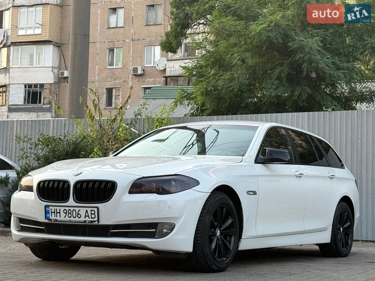 BMW 5 Series, 2011