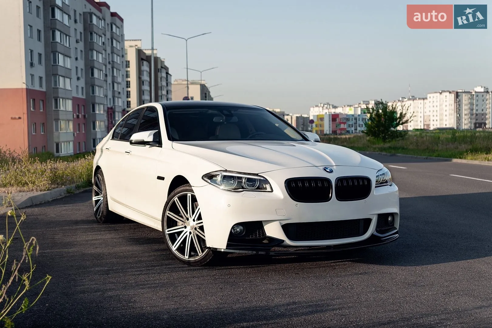 BMW 5 Series, 2011