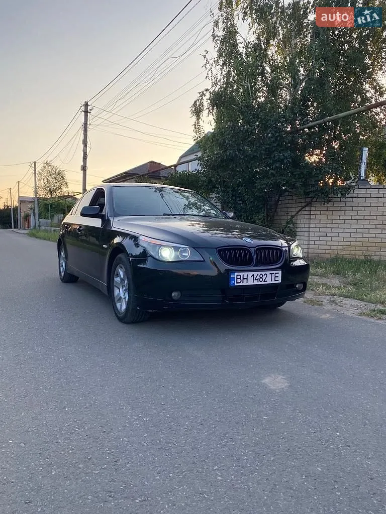 BMW 5 Series, 2004