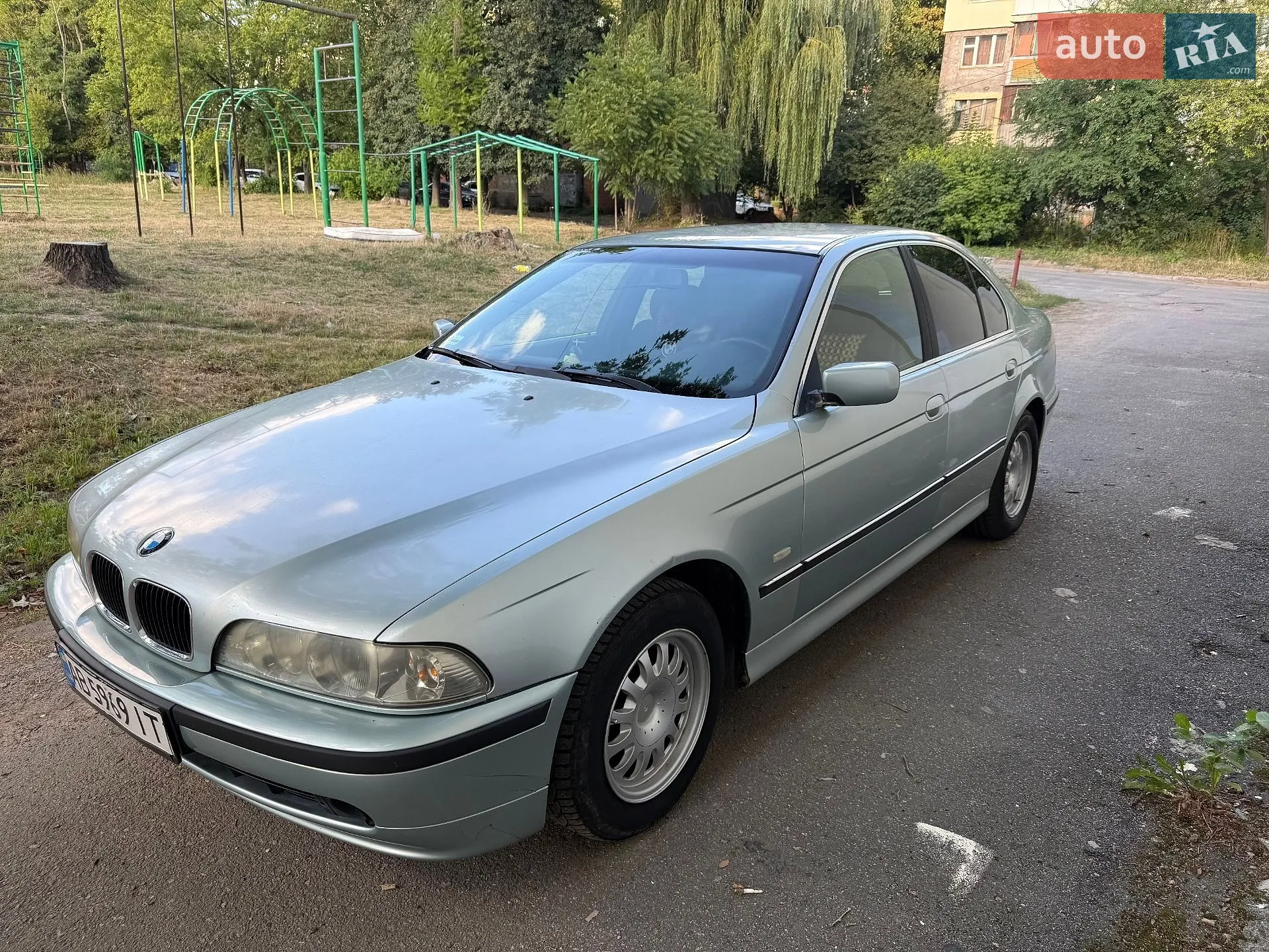 BMW 5 Series, 2000