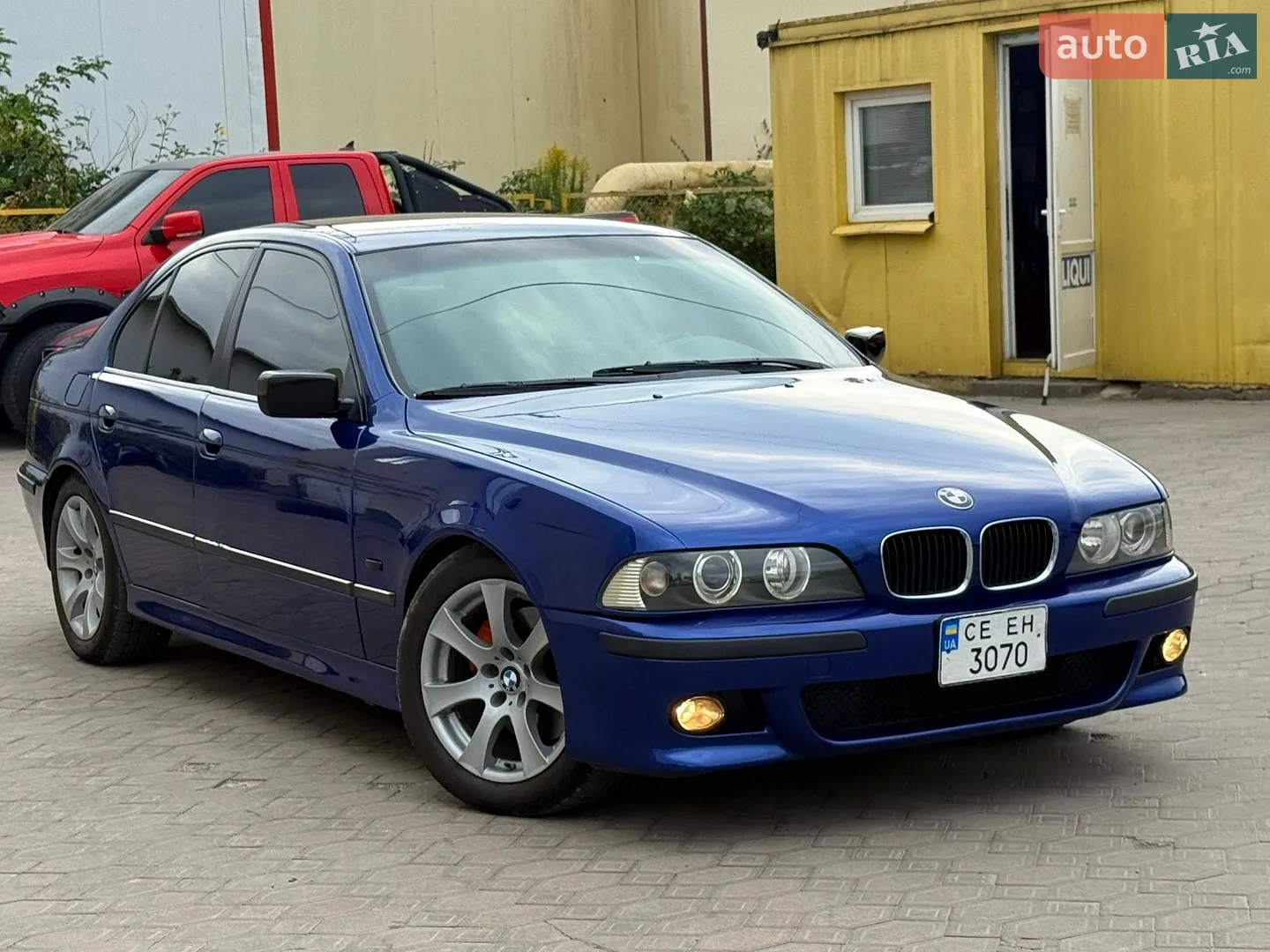 BMW 5 Series, 2001