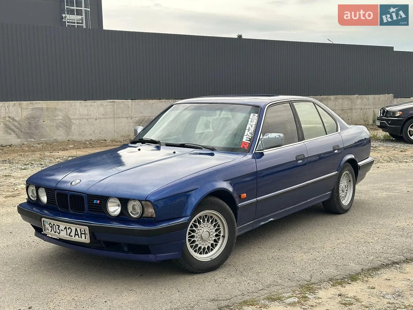 BMW 5 Series, 1989