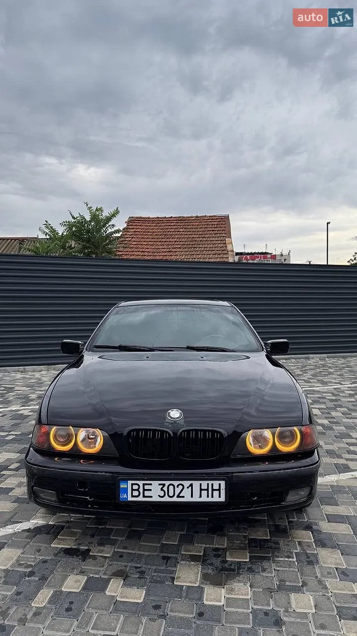 BMW 5 Series, 1998