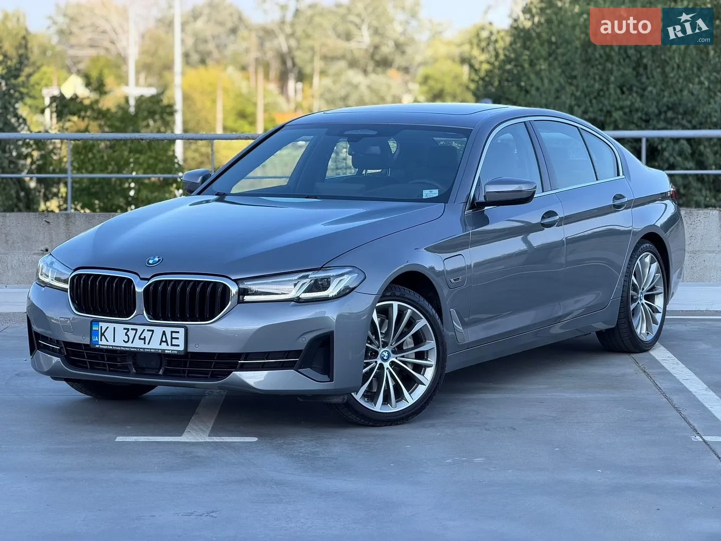 BMW 5 Series, 2023