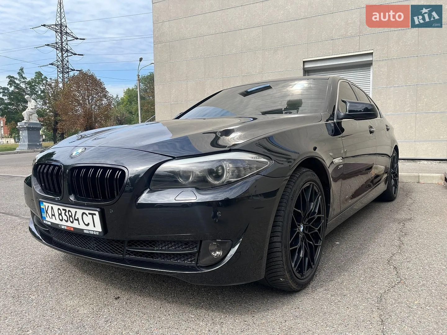 BMW 5 Series, 2011