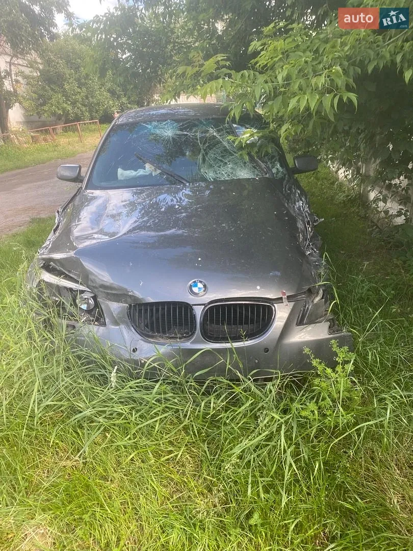 BMW 5 Series, 2004