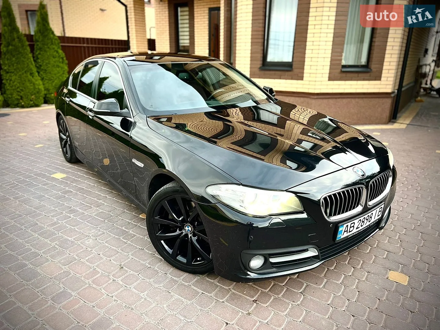 BMW 5 Series, 2016