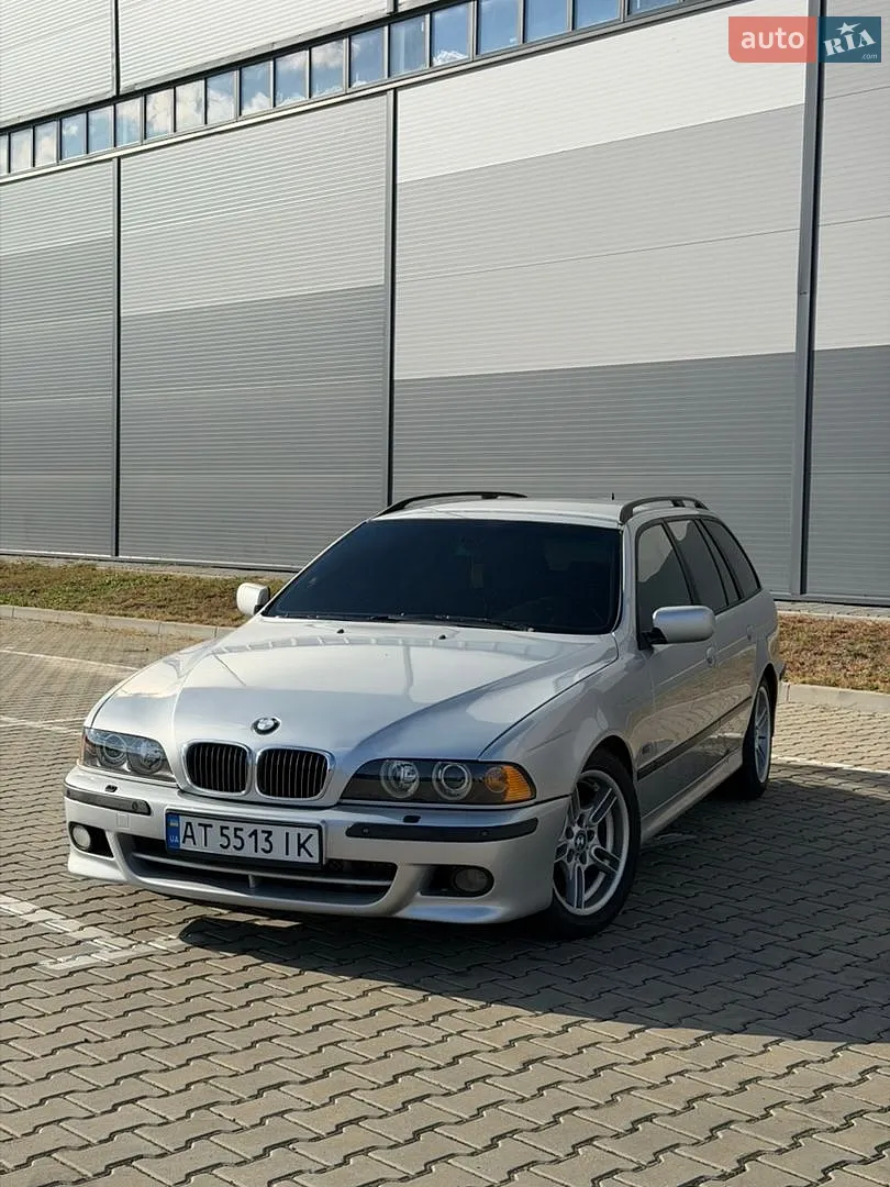 BMW 5 Series, 2001