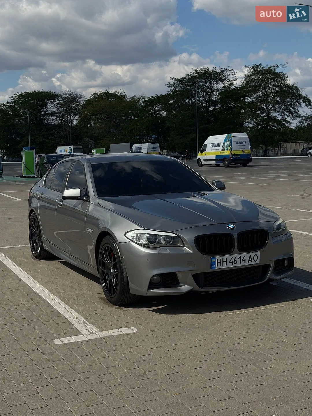 BMW 5 Series, 2012