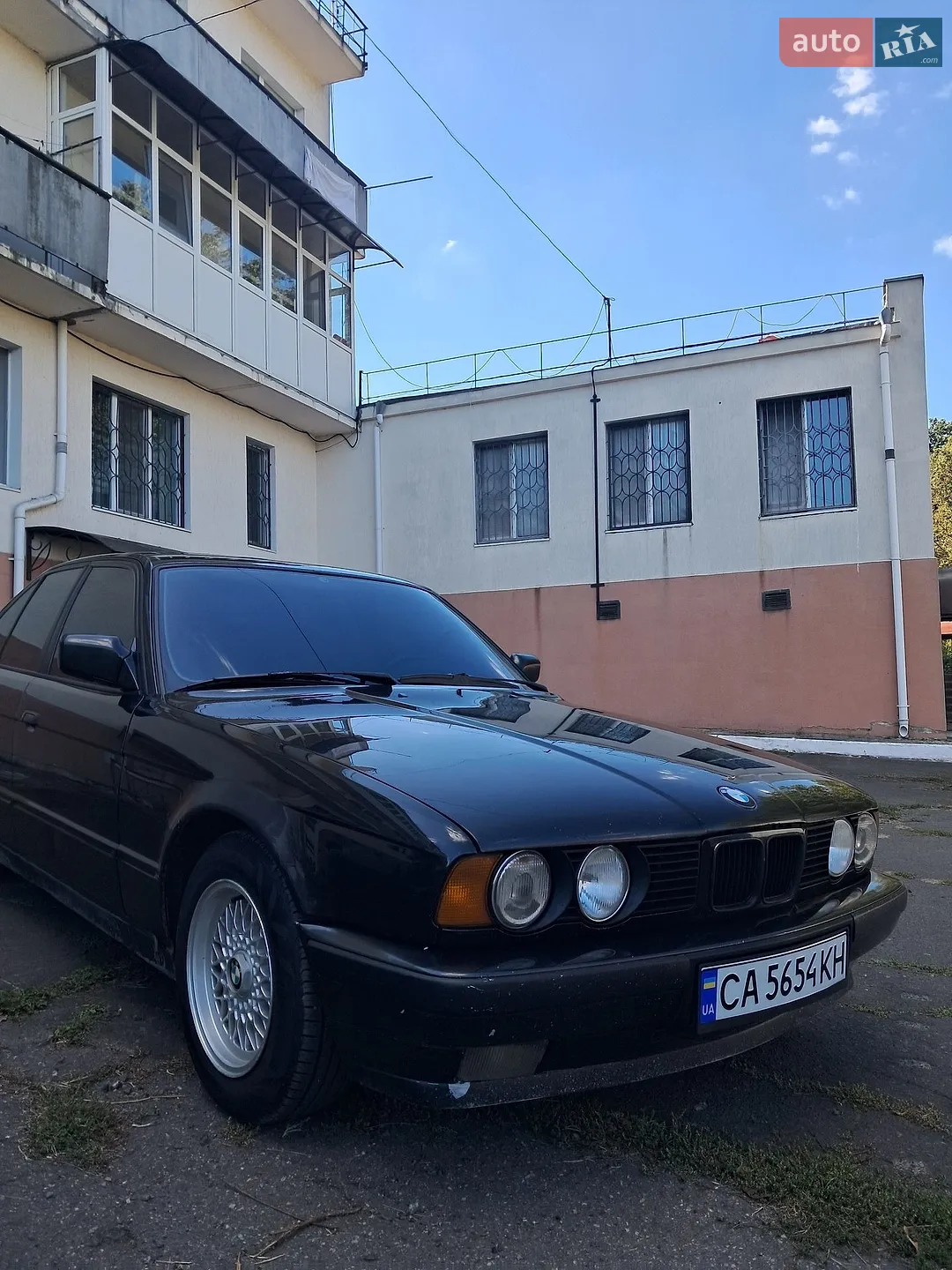 BMW 5 Series, 1990