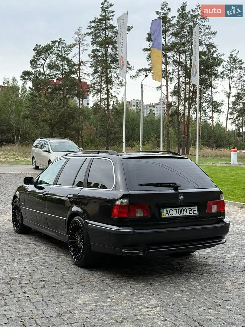 BMW 5 Series, 2000