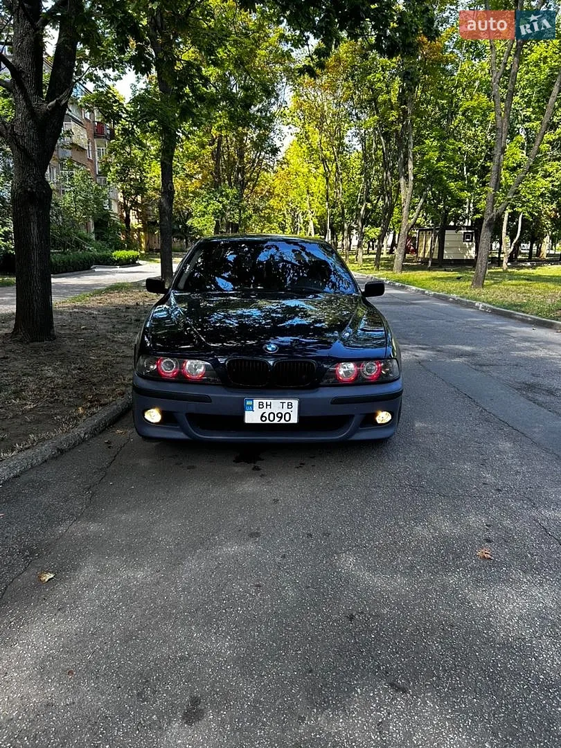 BMW 5 Series, 1998