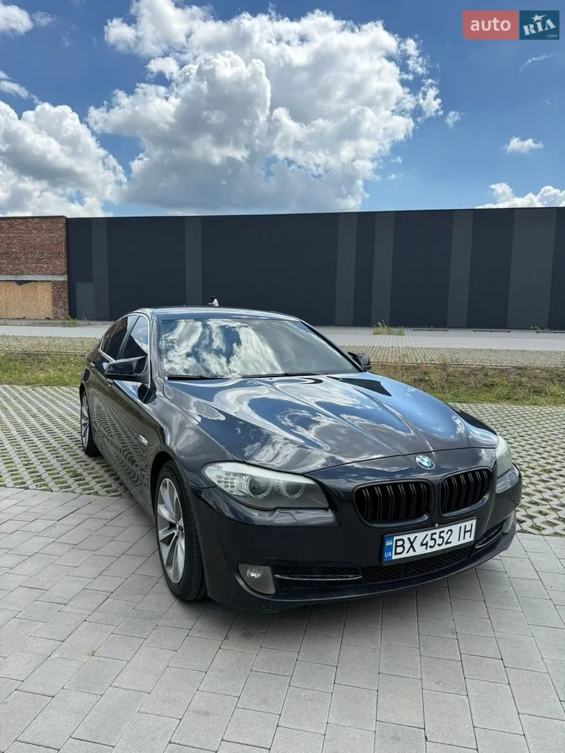 BMW 5 Series, 2010