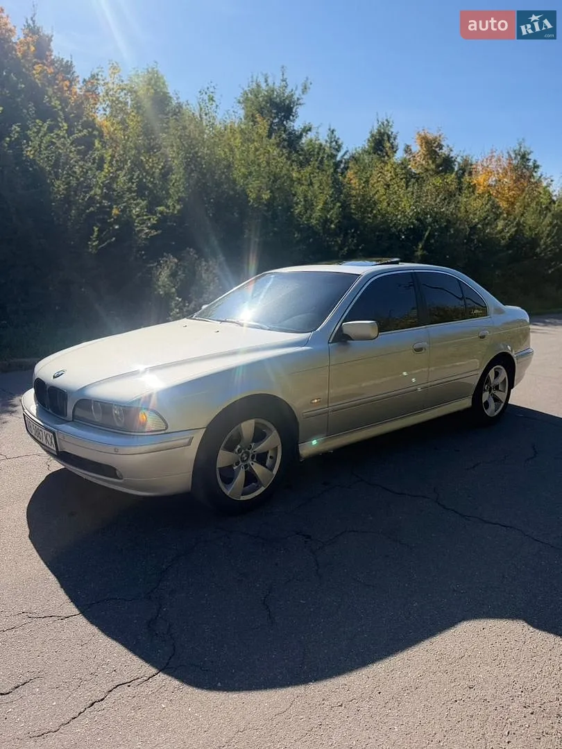 BMW 5 Series, 2001