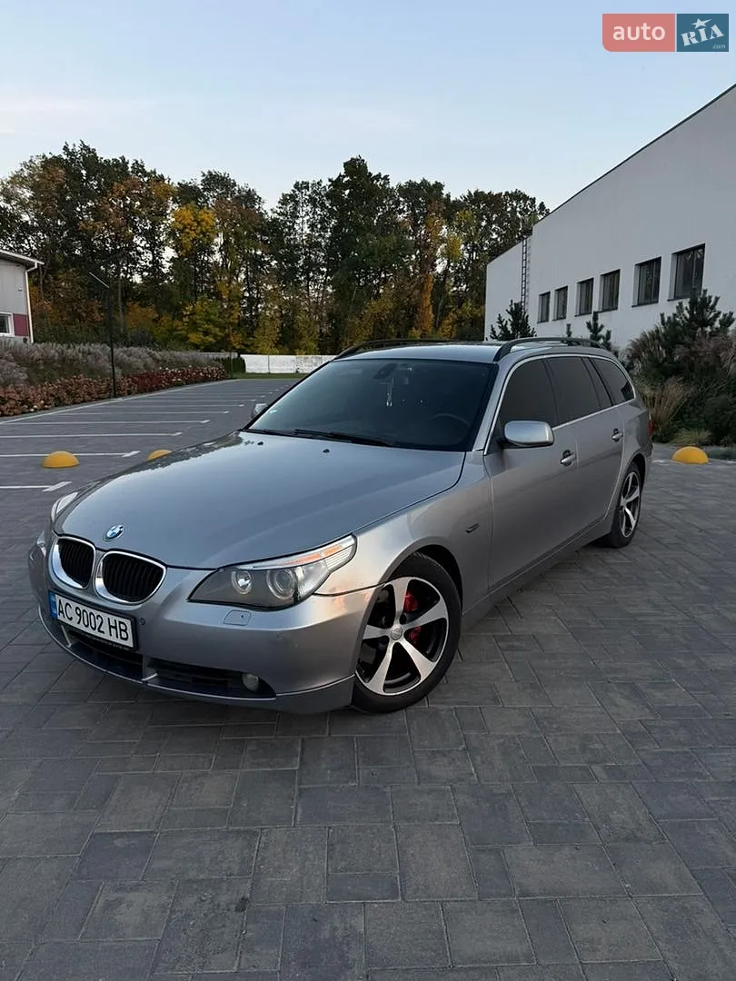 BMW 5 Series, 2004