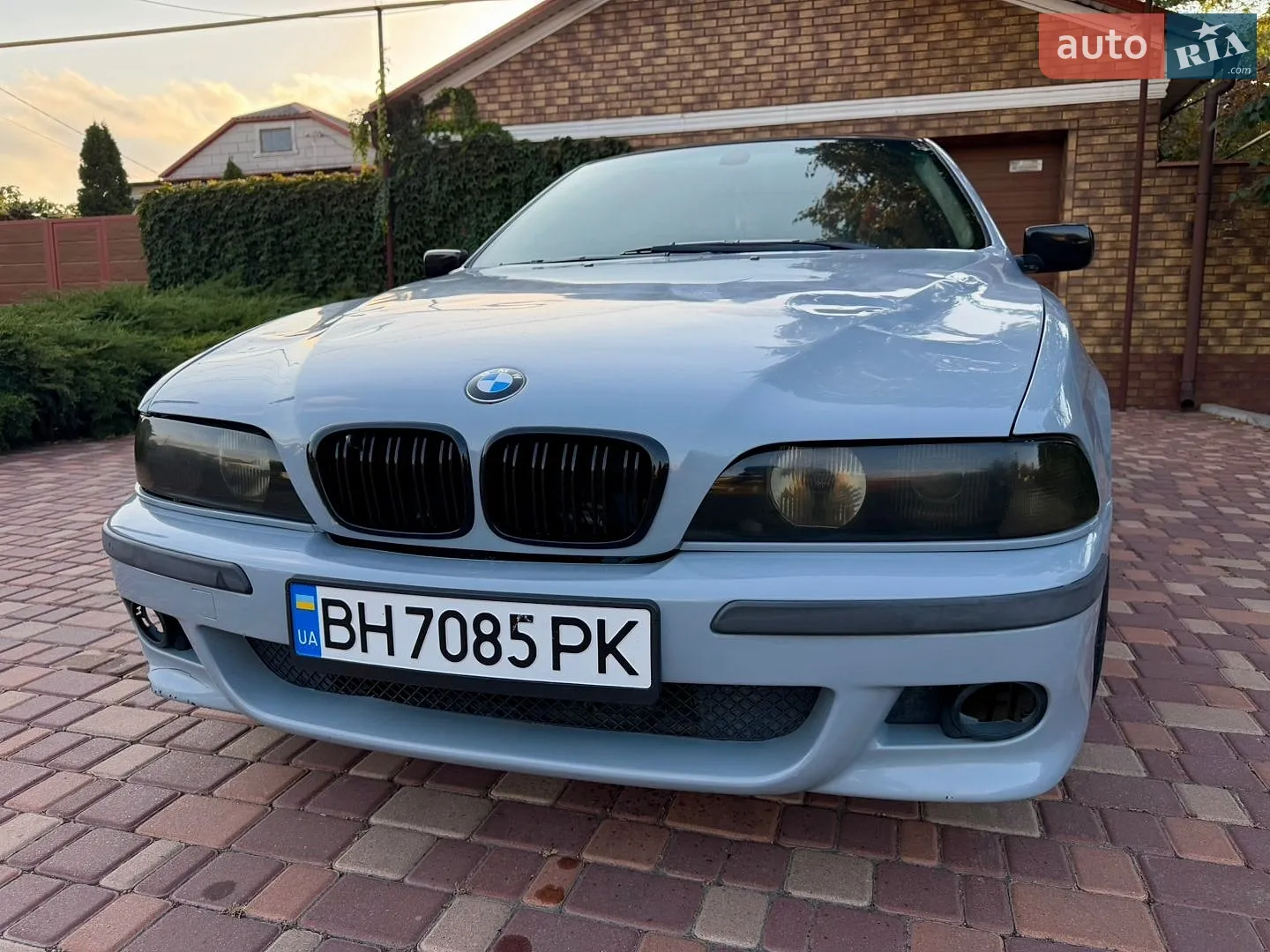 BMW 5 Series, 2000