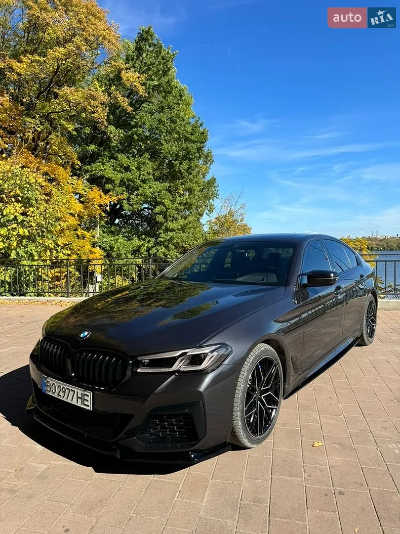 BMW 5 Series, 2022