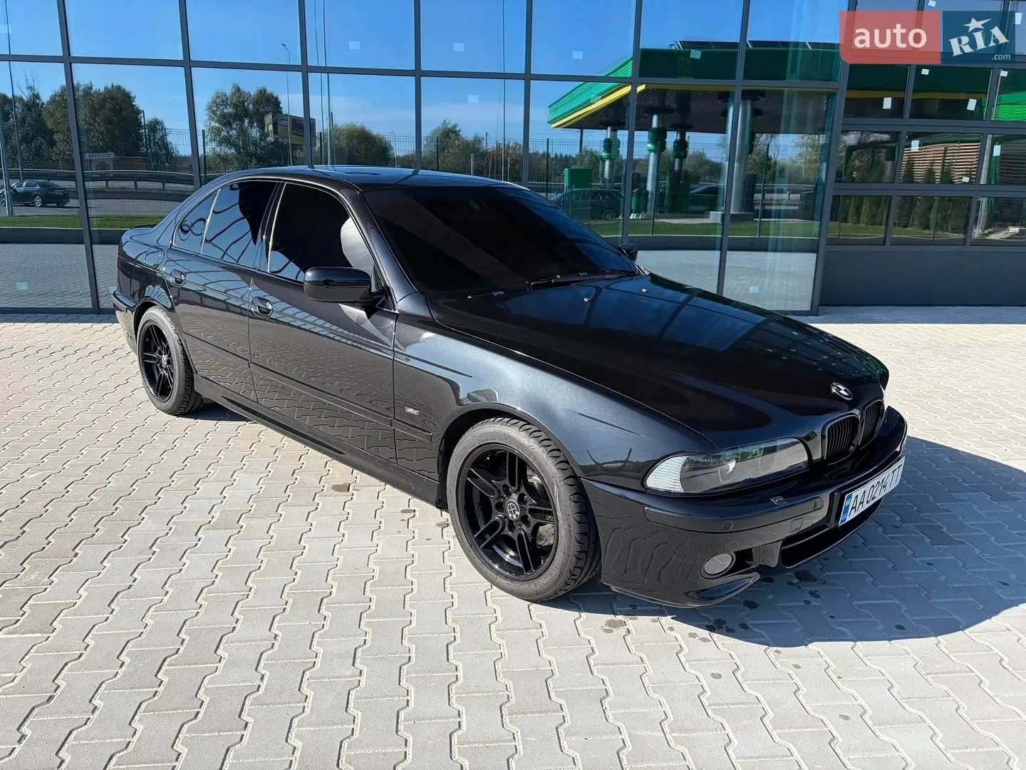 BMW 5 Series, 2002