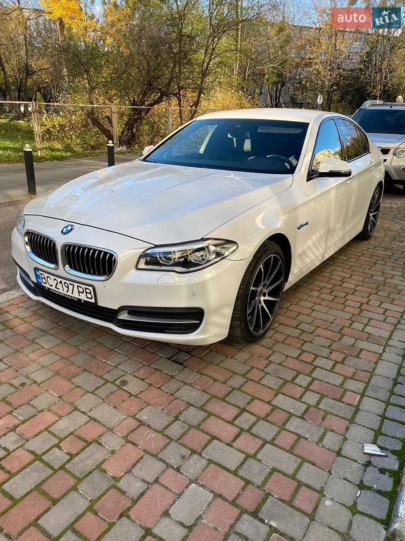 BMW 5 Series, 2016