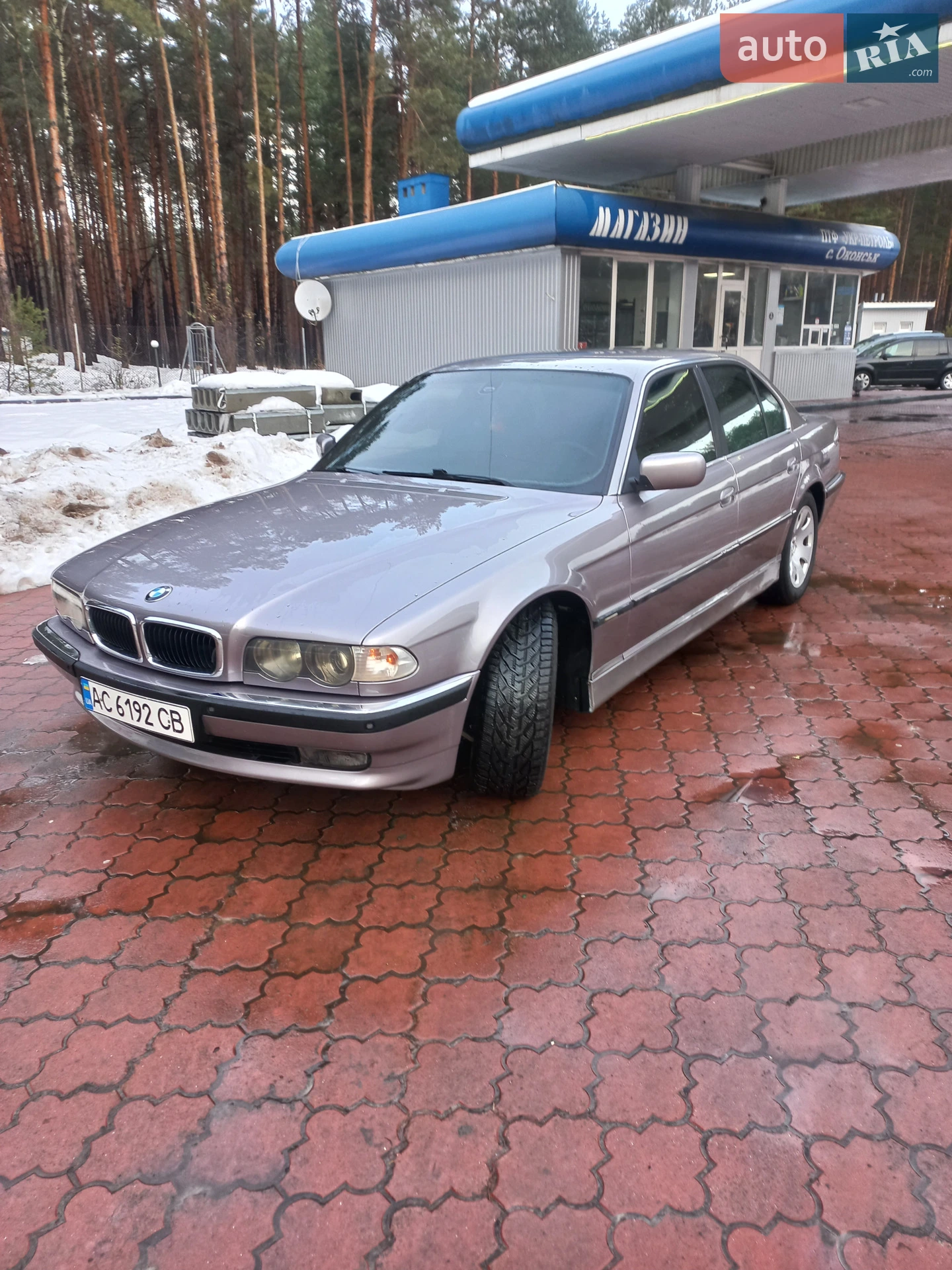 BMW 7 Series, 2000