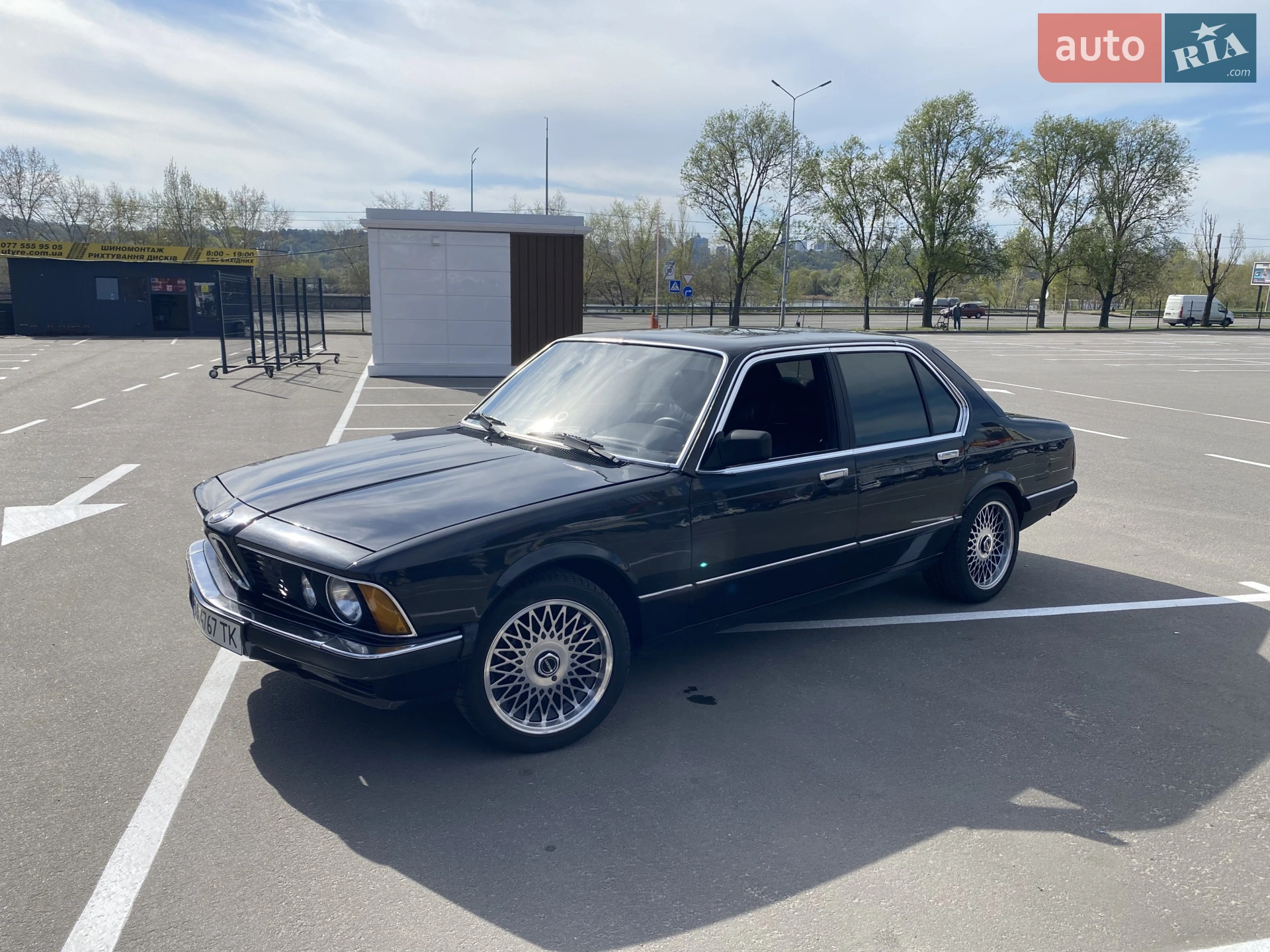 BMW 7 Series, 1981