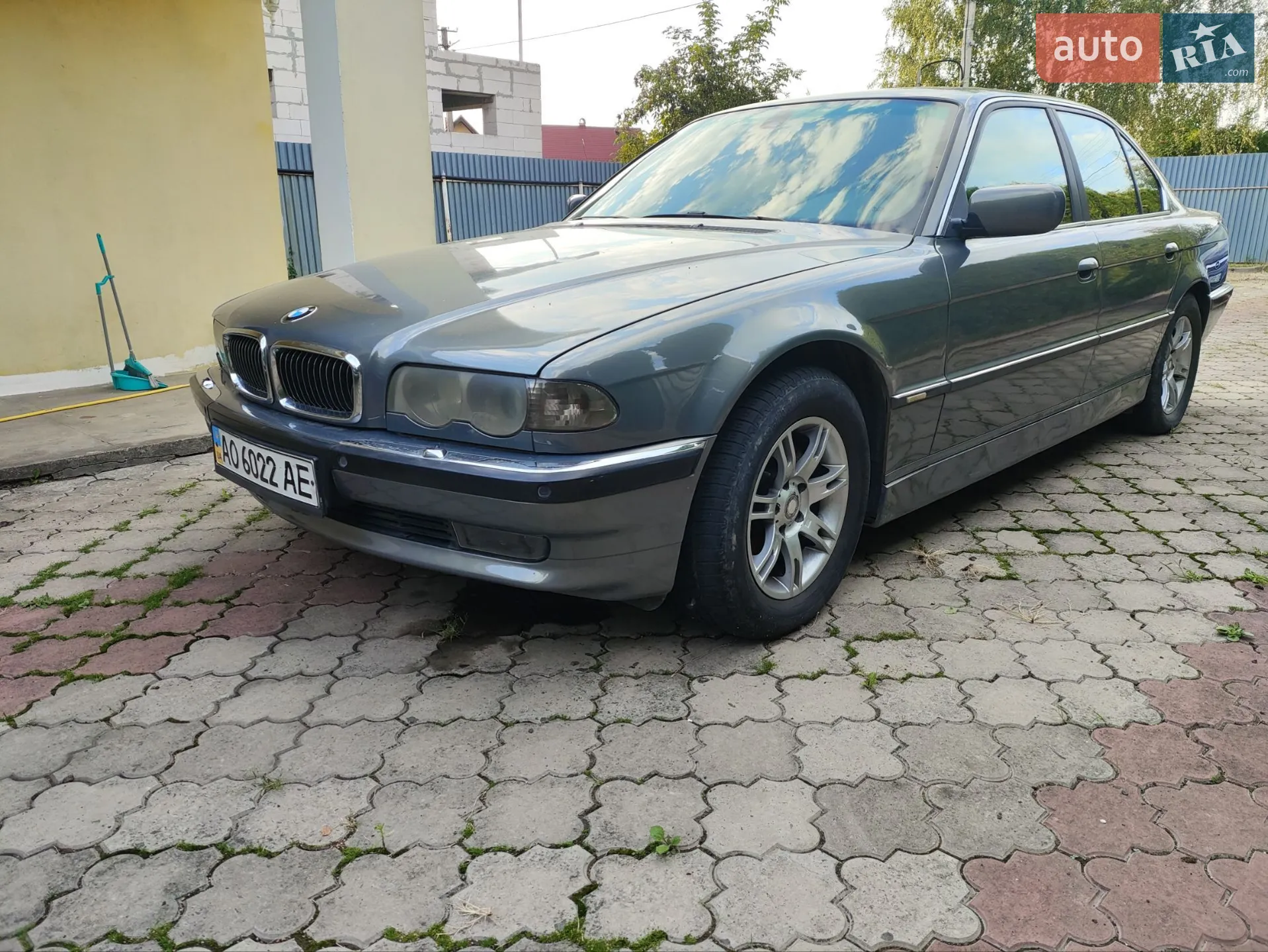BMW 7 Series, 2000