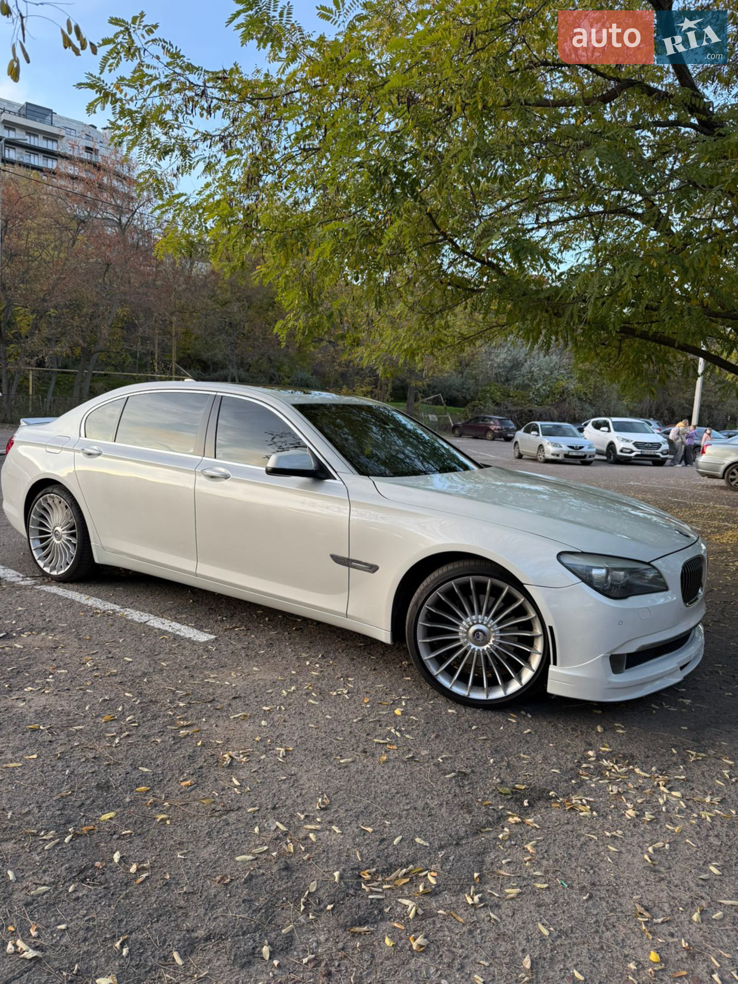 BMW 7 Series, 2011