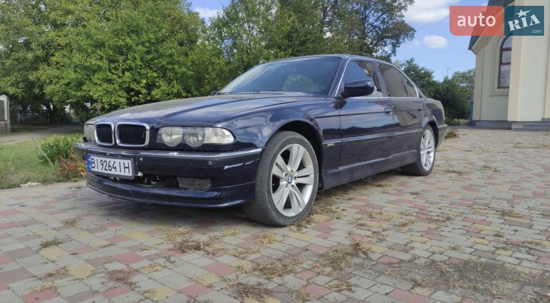 BMW 7 Series, 2001