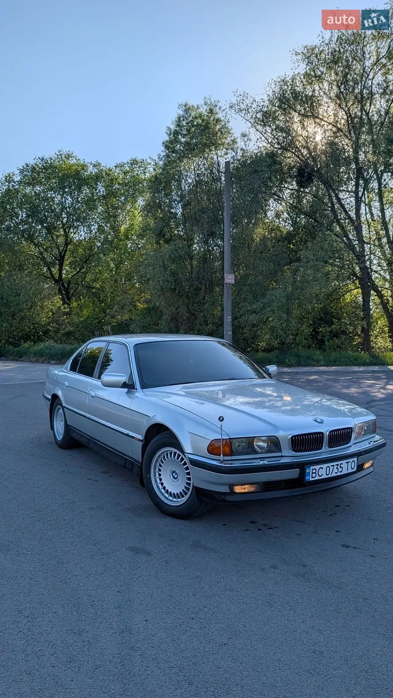 BMW 7 Series, 1998