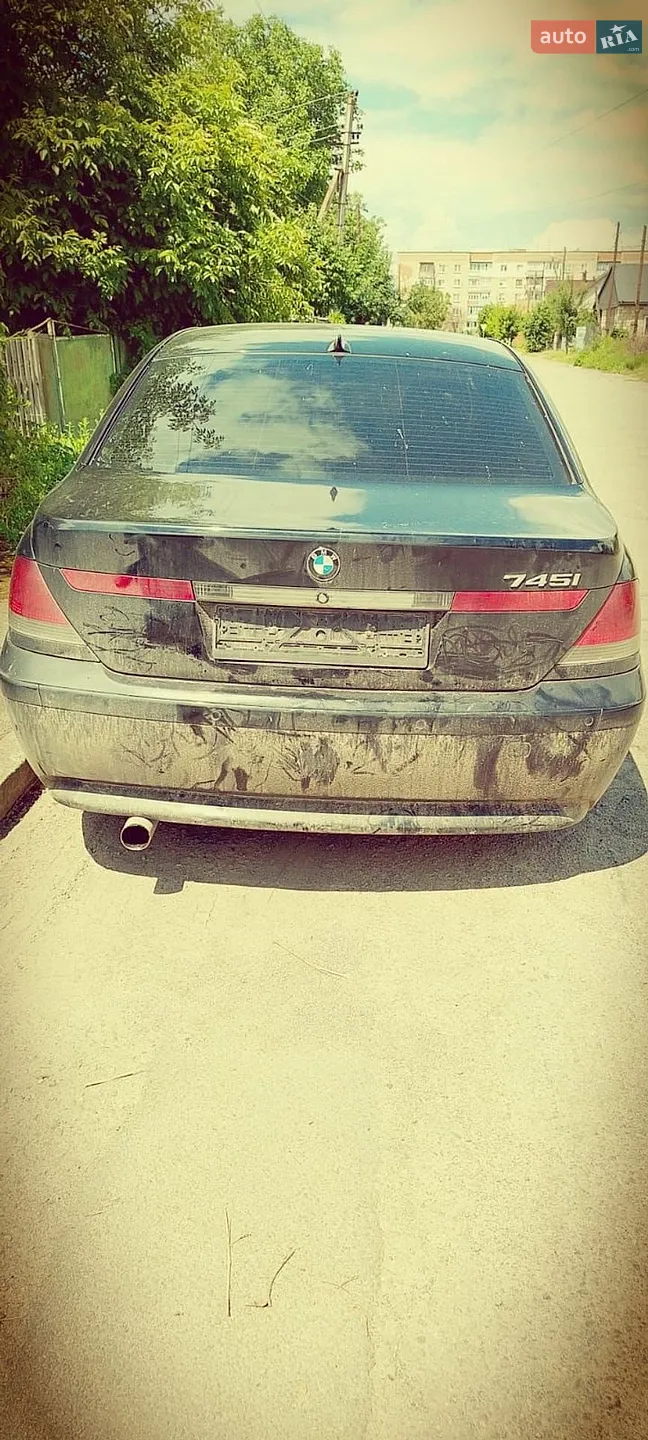 BMW 7 Series, 2002