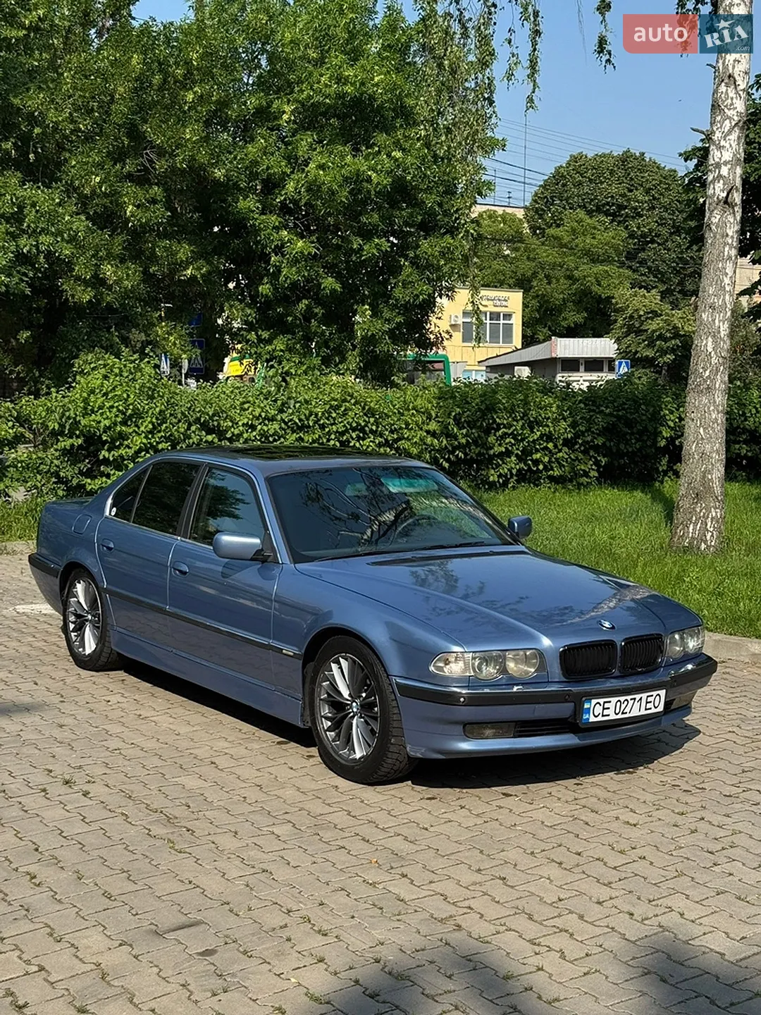 BMW 7 Series, 2000