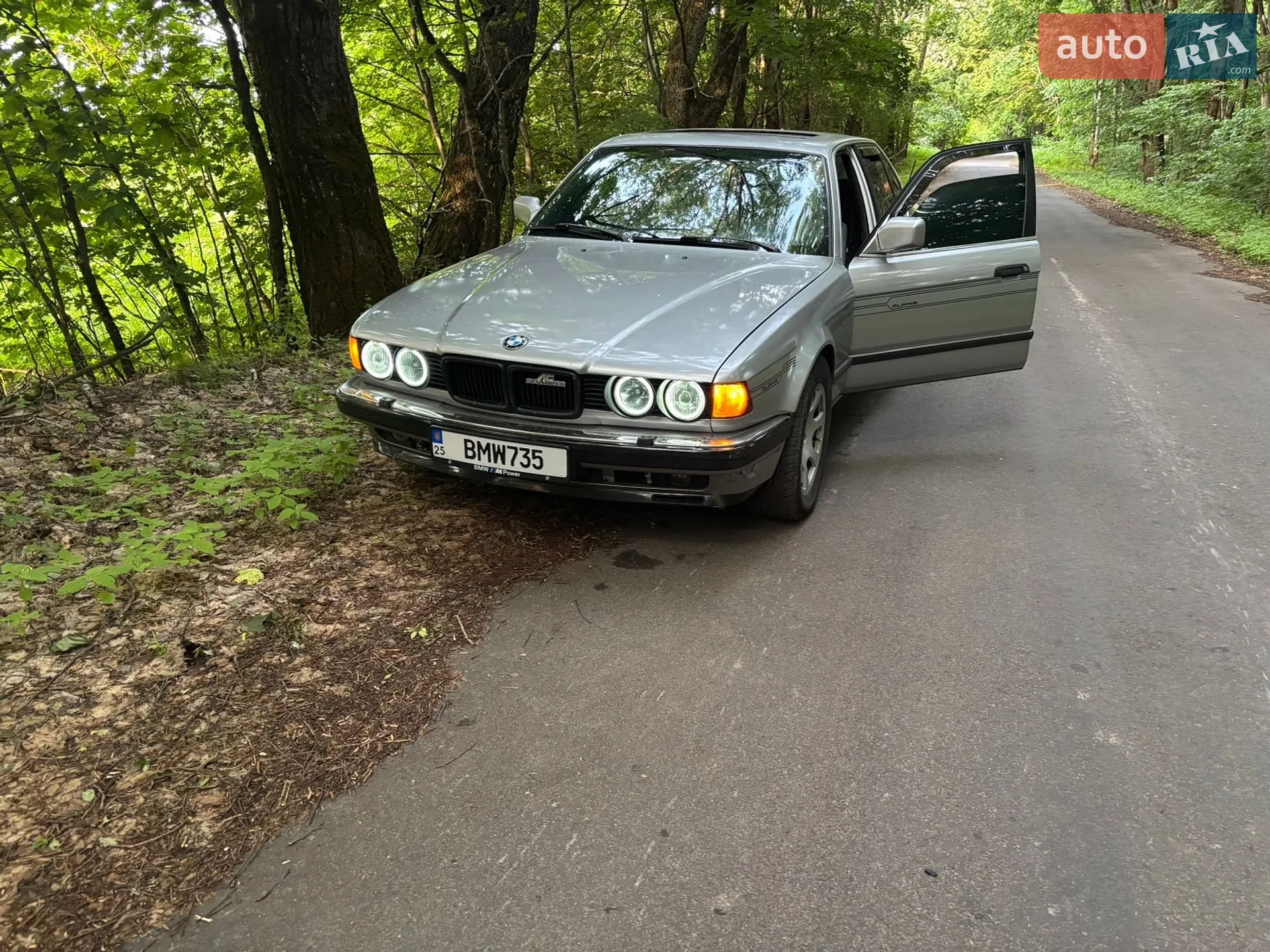 BMW 7 Series, 1988
