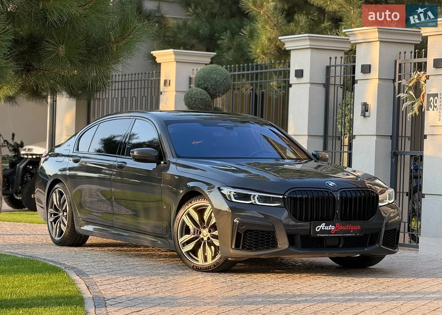 BMW 7 Series, 2019