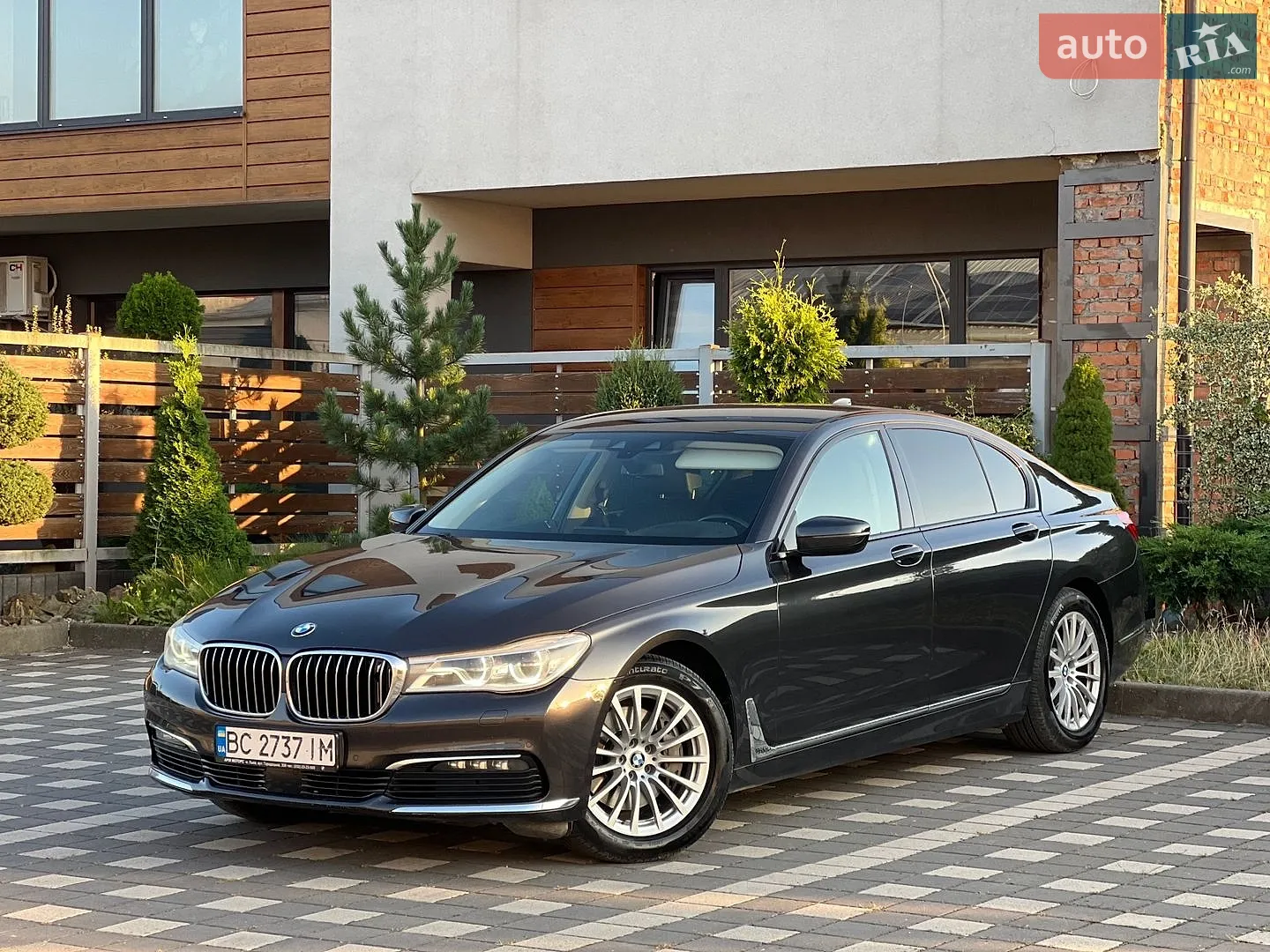 BMW 7 Series, 2016