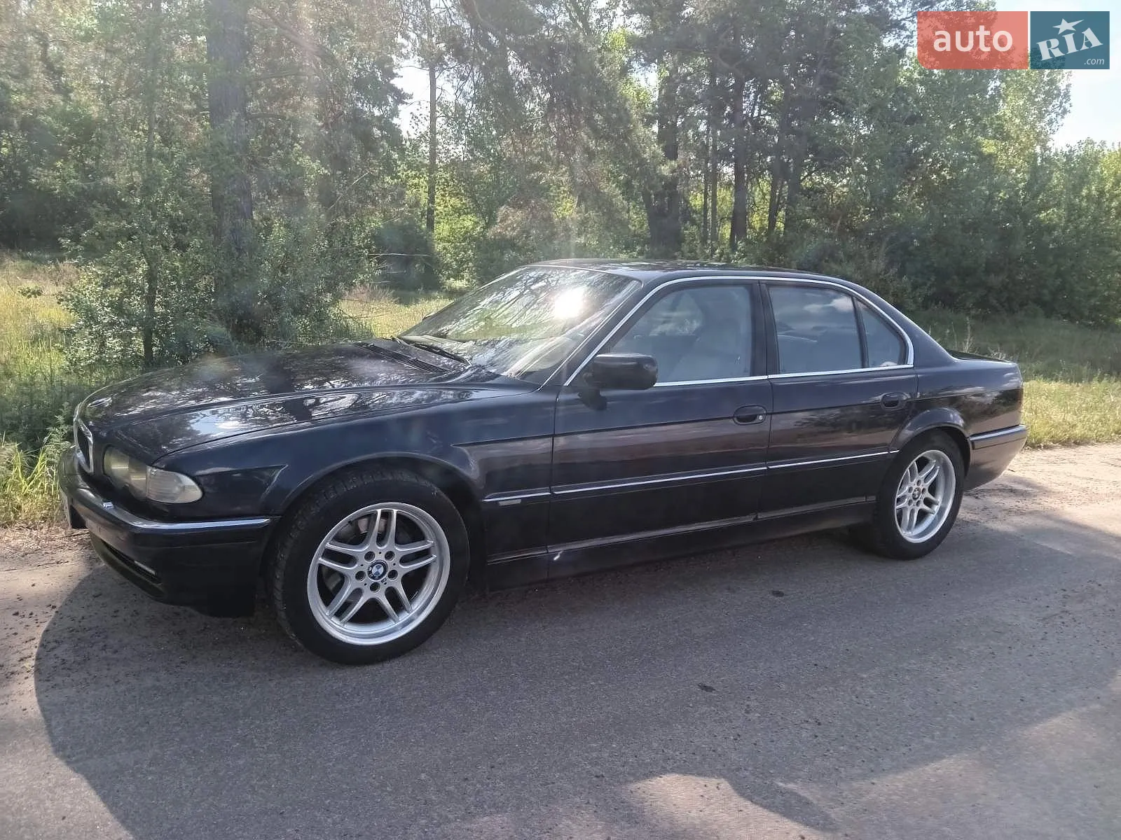 BMW 7 Series, 2001