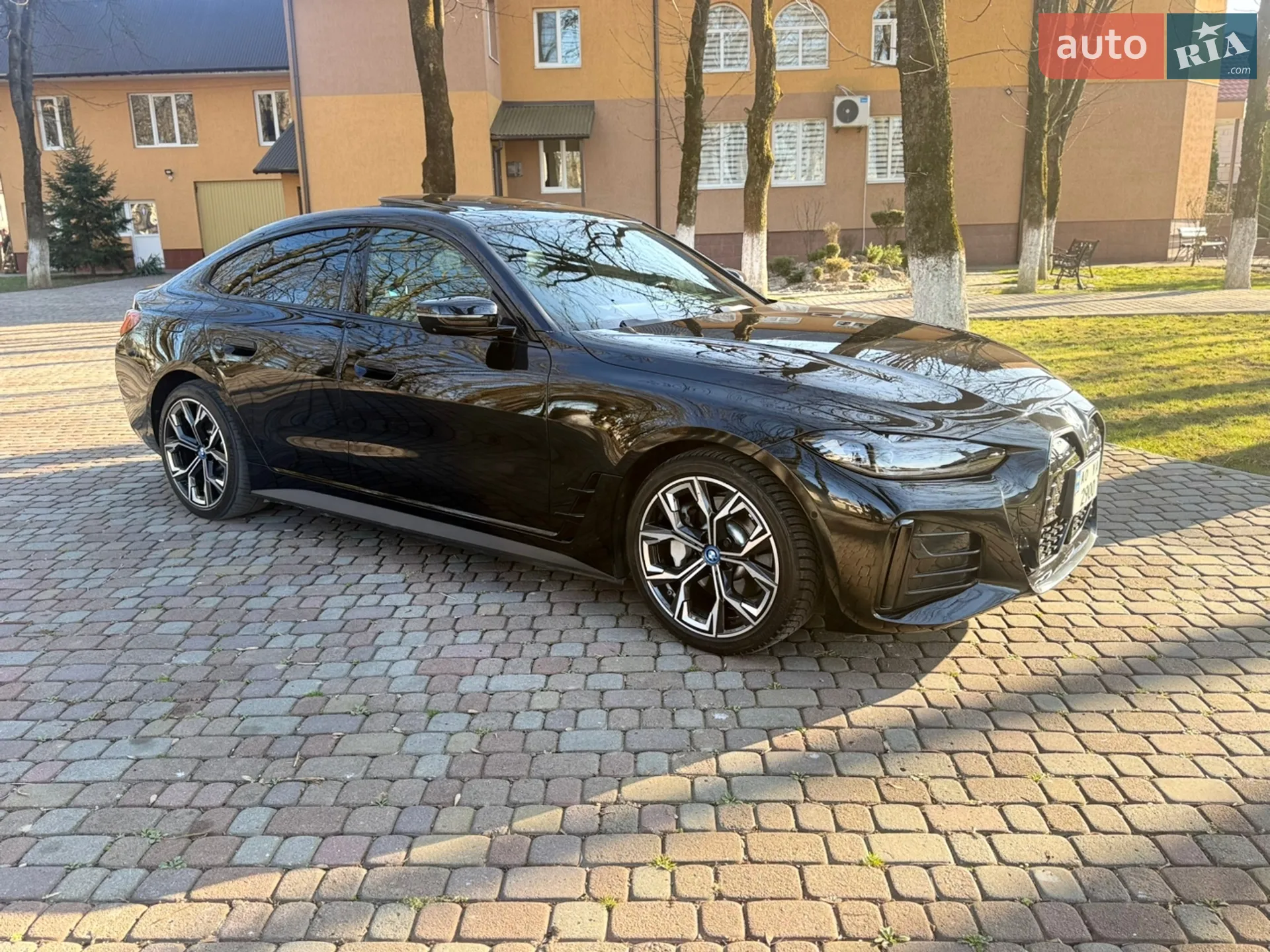 BMW i4, 2022