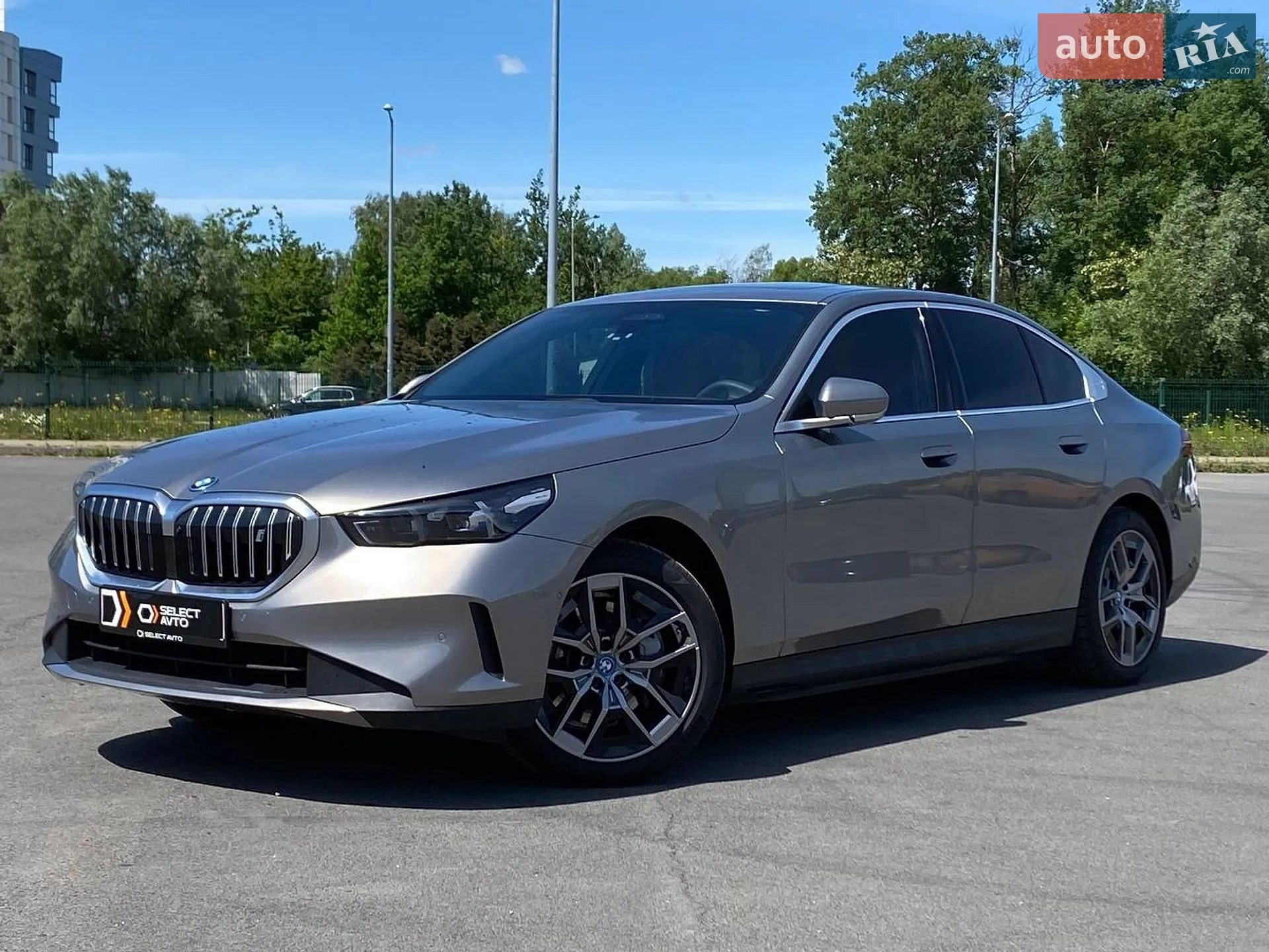 BMW i5, 2024