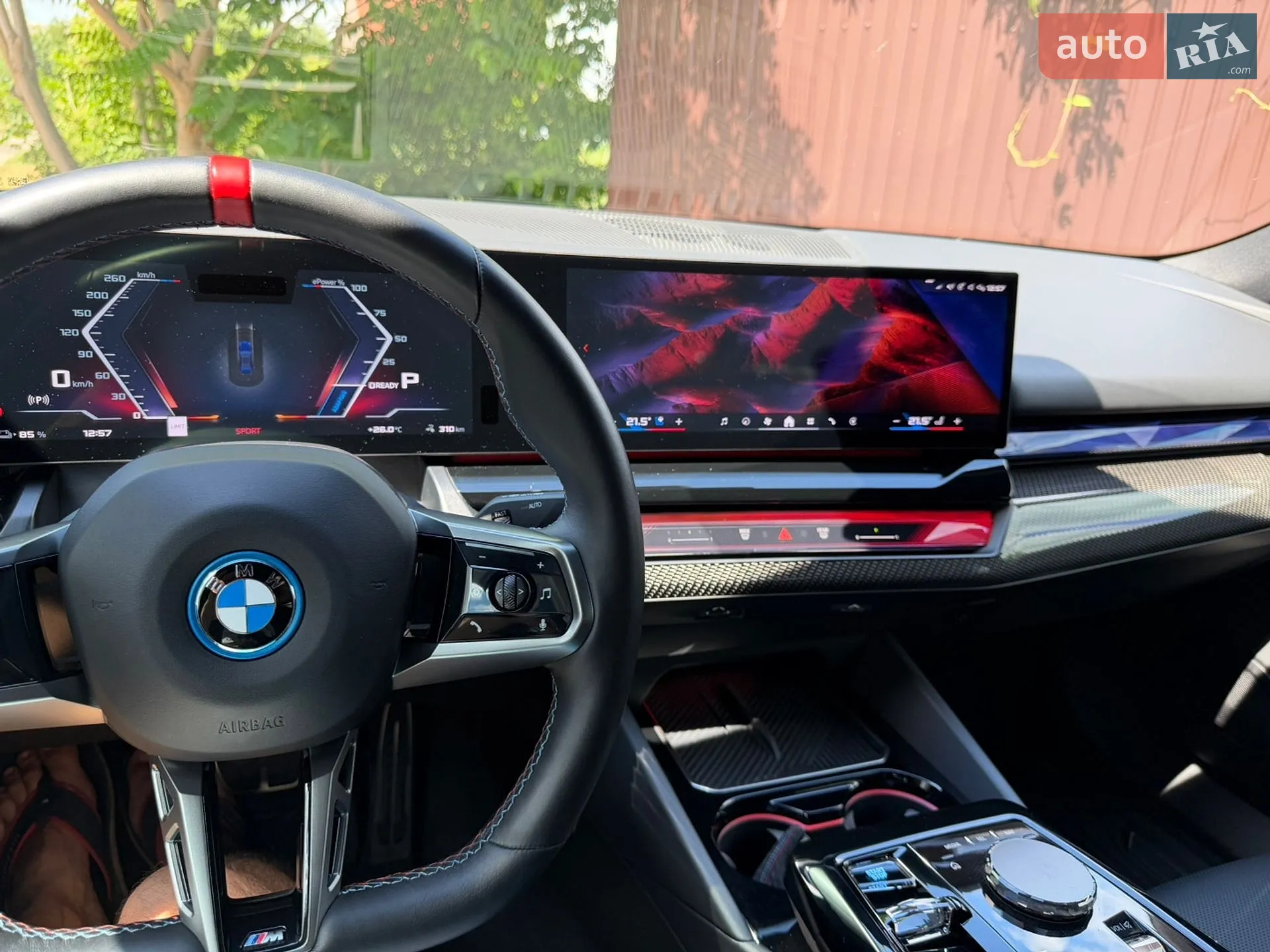 BMW i5, 2023