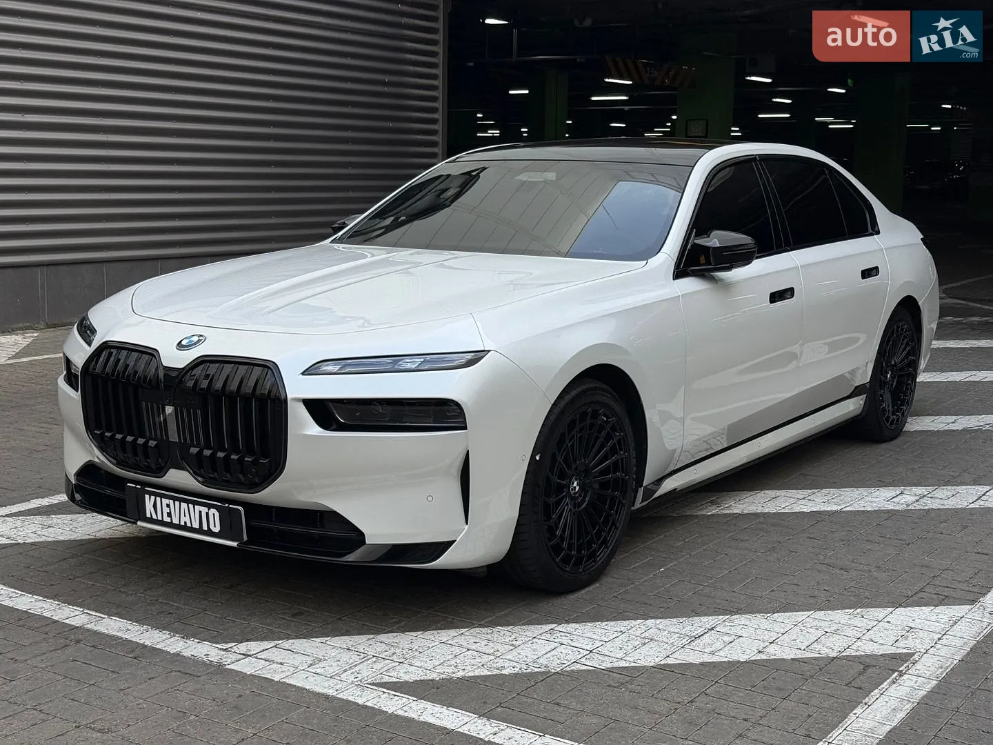 BMW i7, 2022