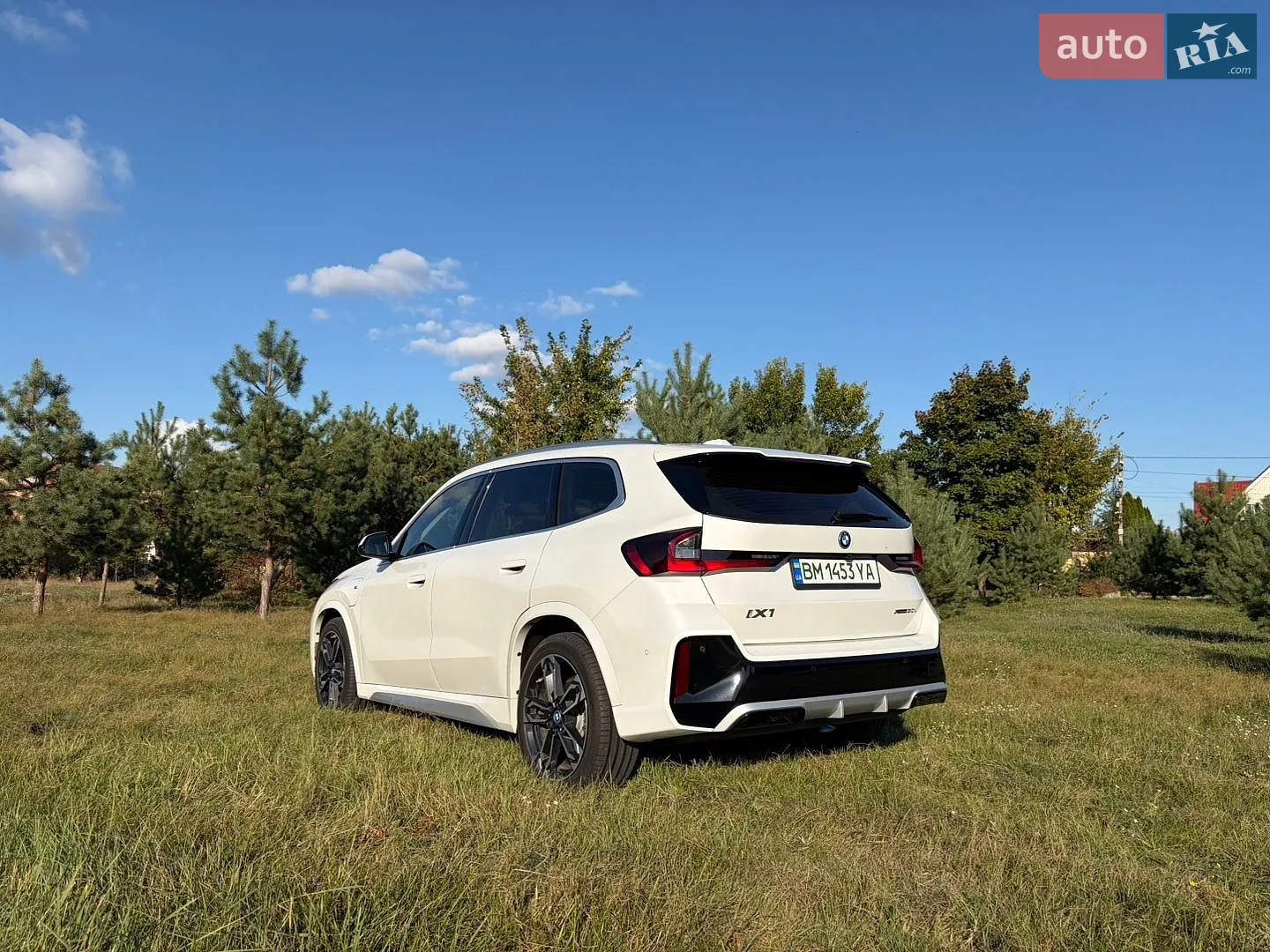 BMW iX1, 2025