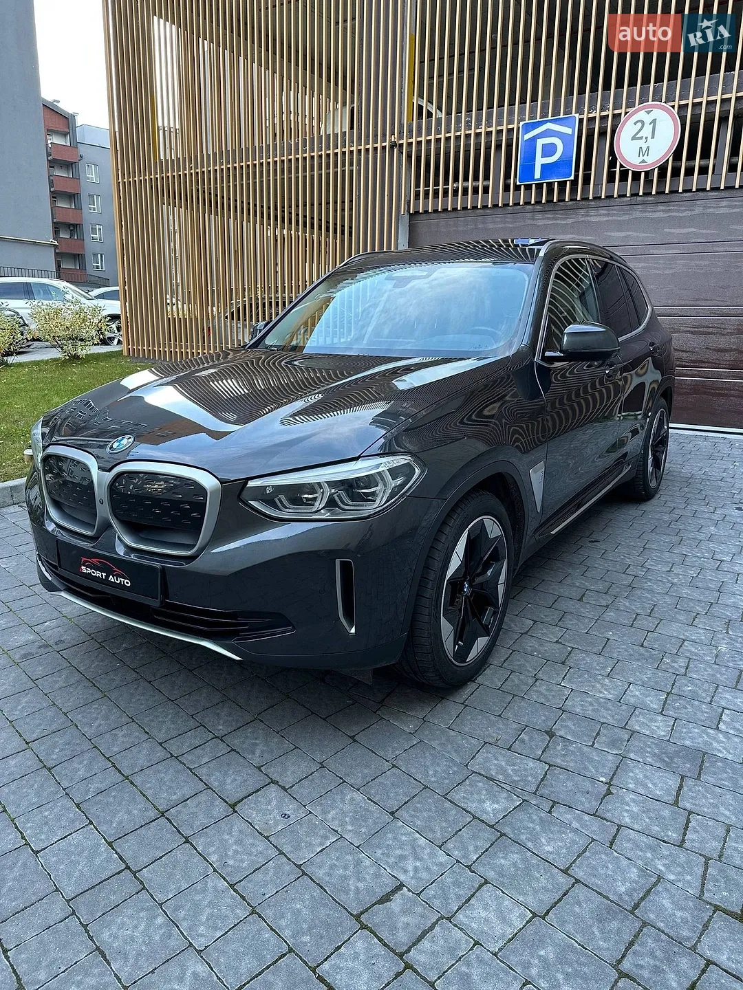 BMW iX3, 2021