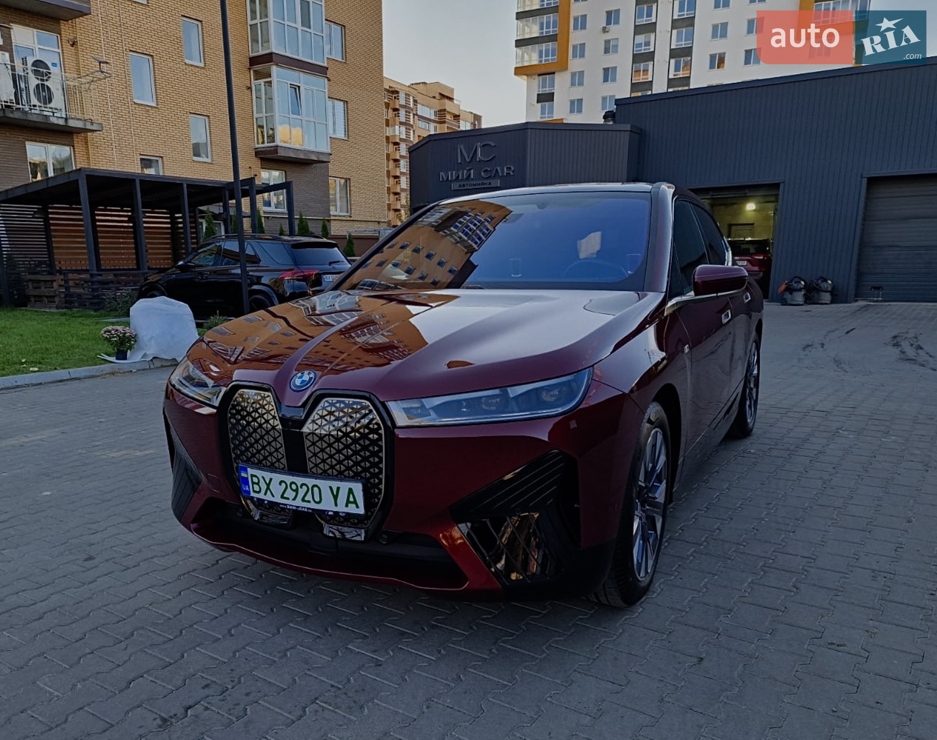 BMW iX, 2022