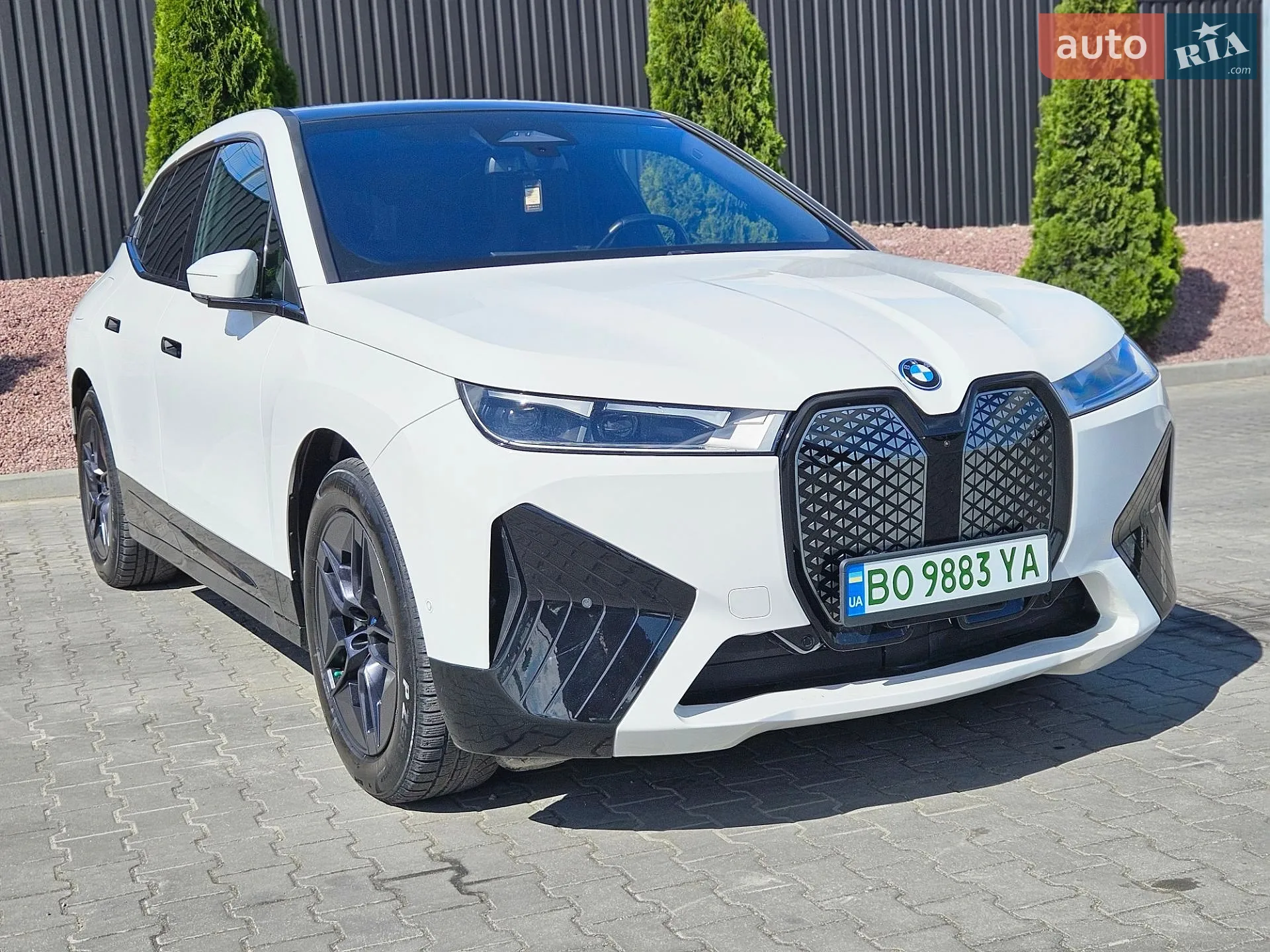 BMW iX, 2022