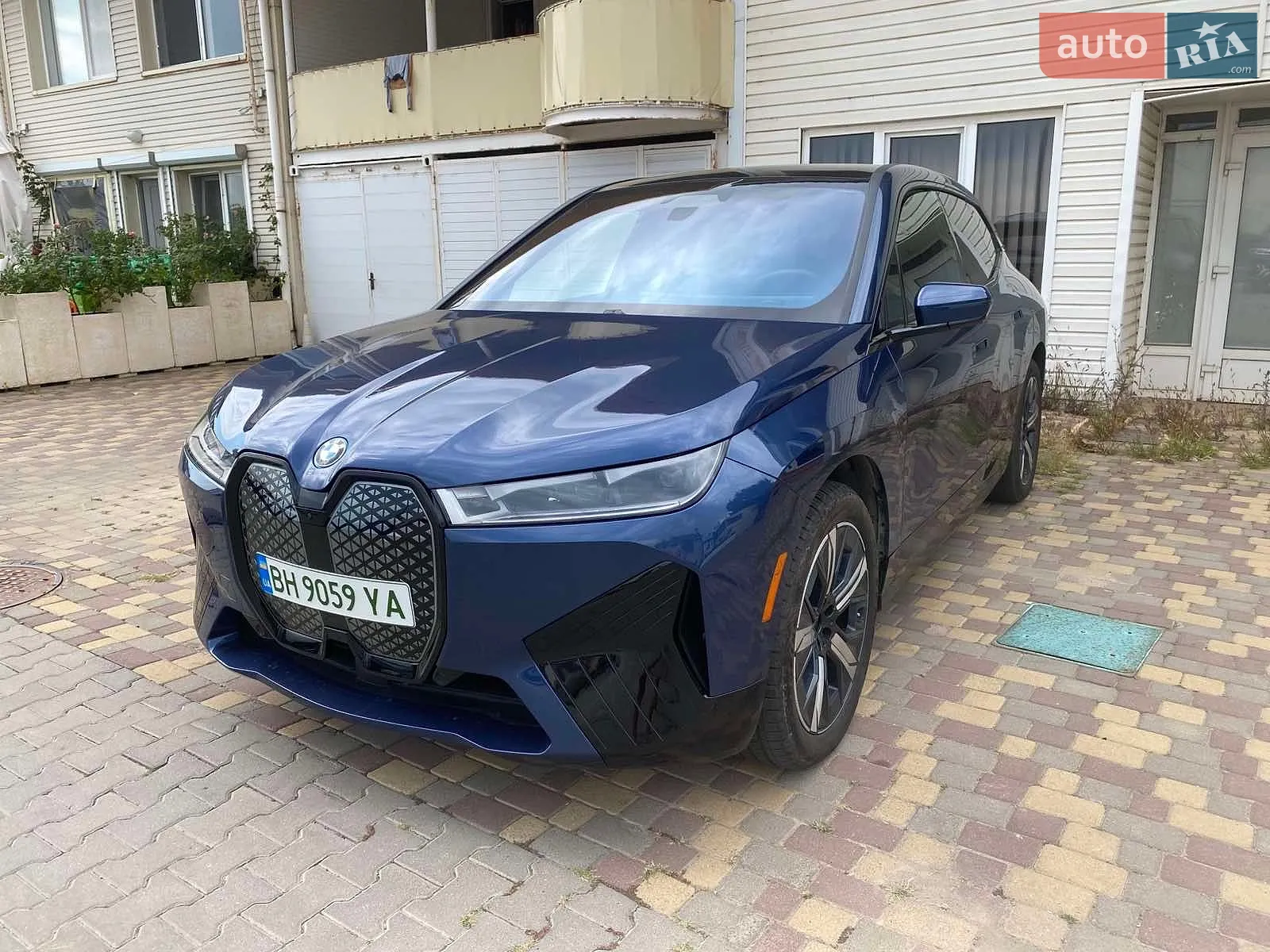 BMW iX, 2023