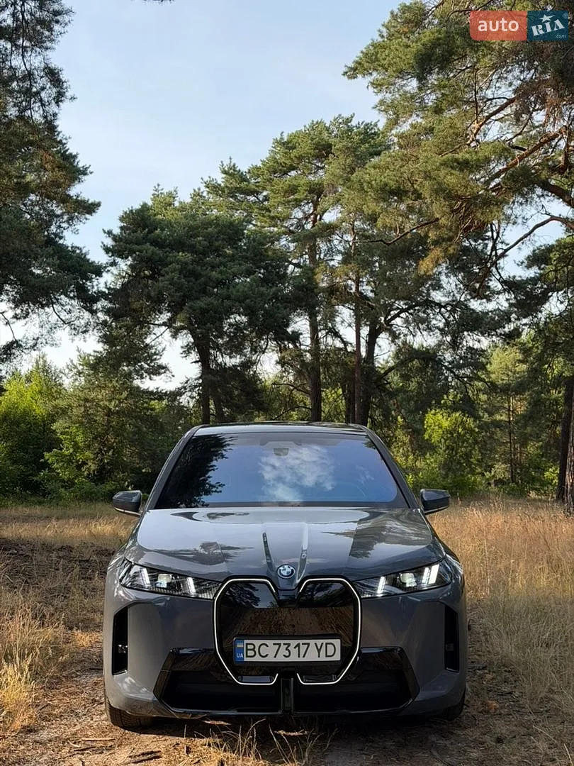 BMW iX, 2023