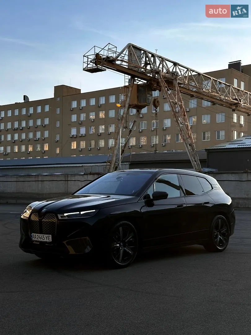 BMW iX, 2023