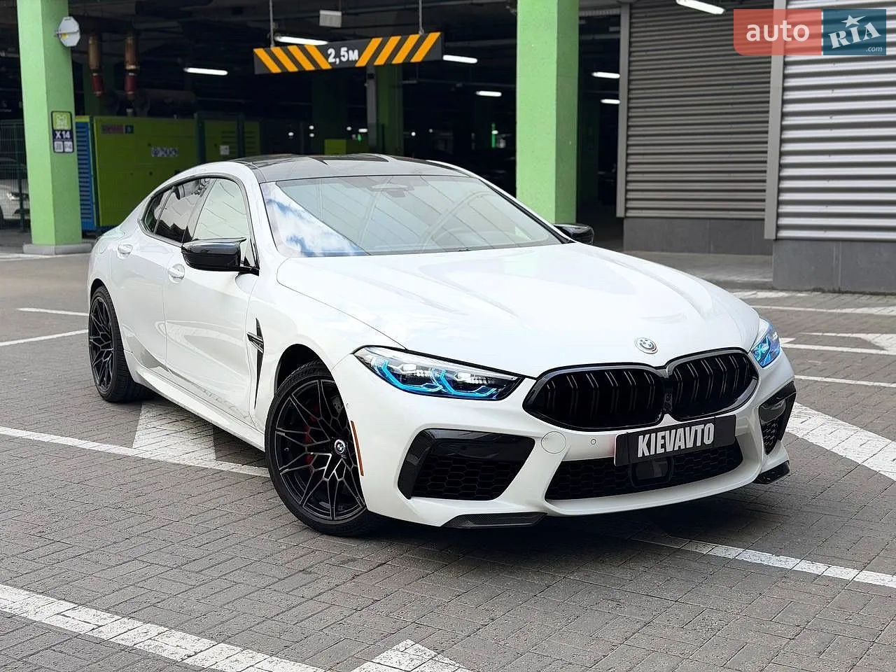 BMW M8 Gran Coupe, 2020