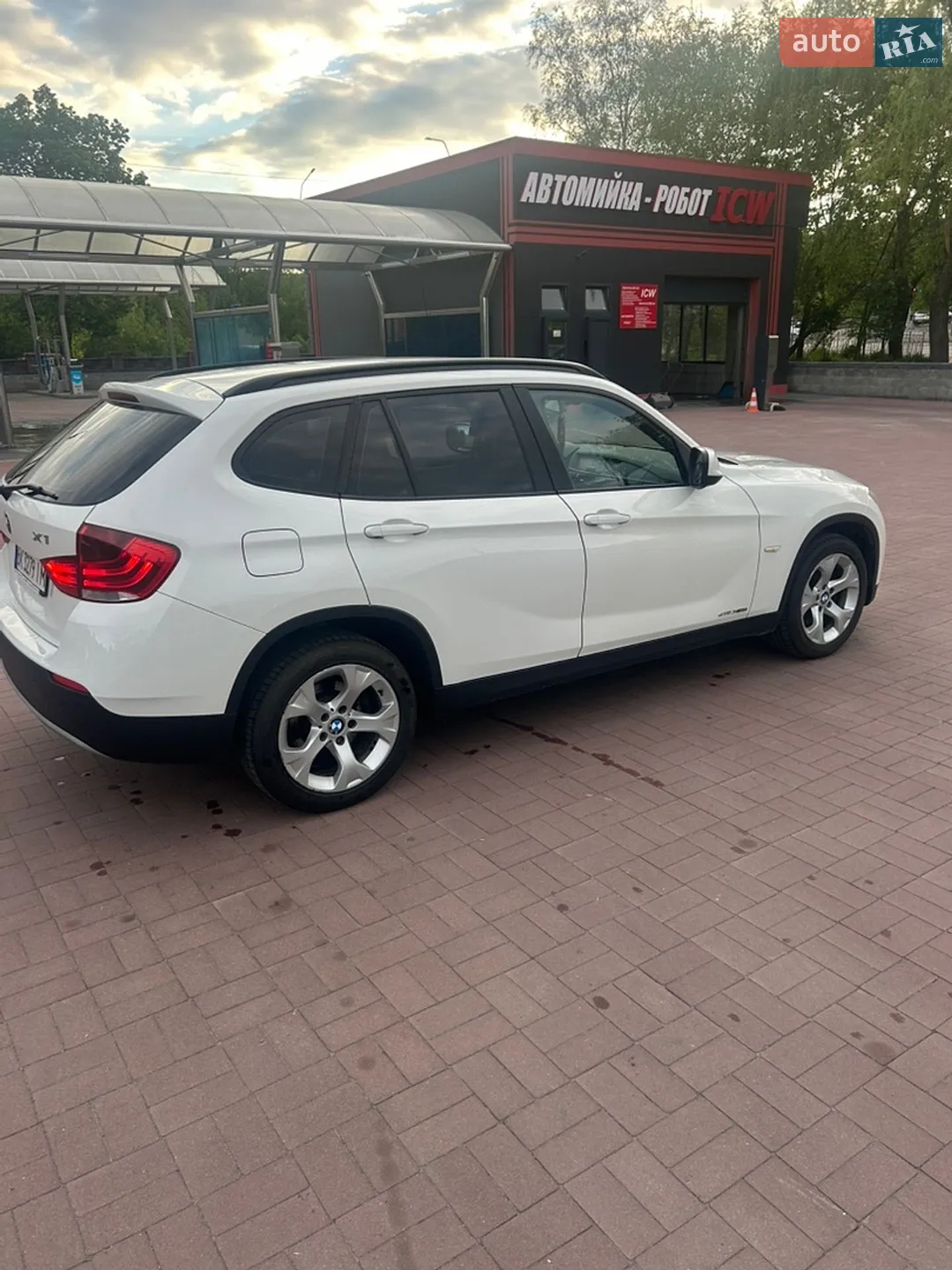 BMW X1, 2011