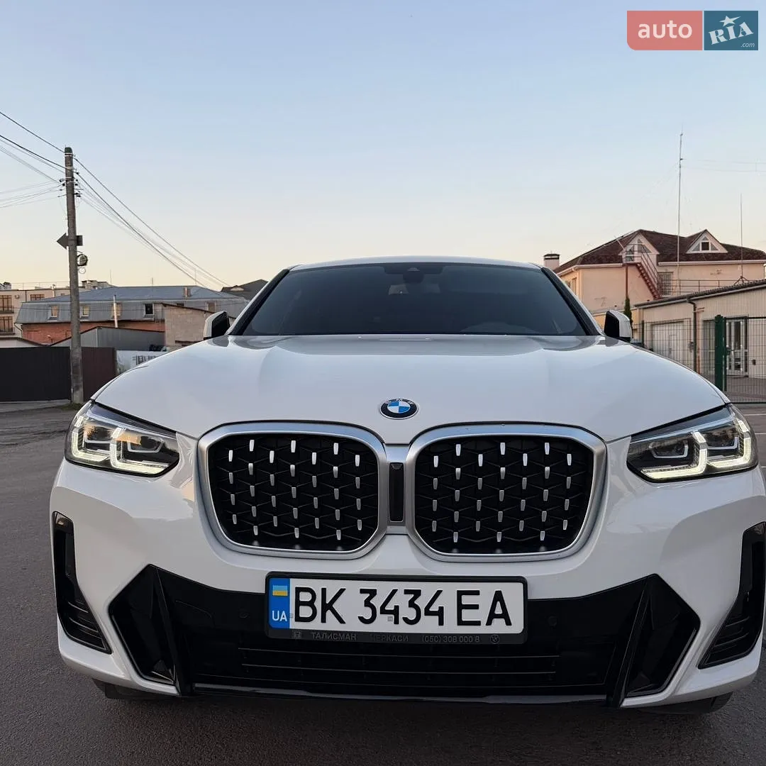 BMW X4, 2022